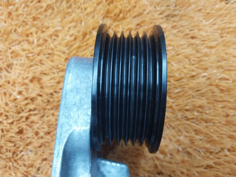 Натяжитель приводного ремня, 1400 рублей, Красноярск