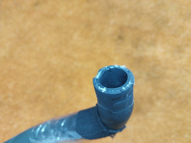 Патрубок системы охлаждения, 300 рублей, Красноярск