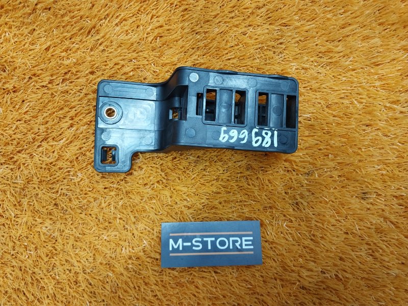 кронштейн, 340 рублей, Красноярск