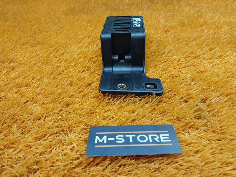 кронштейн, 340 рублей, Красноярск