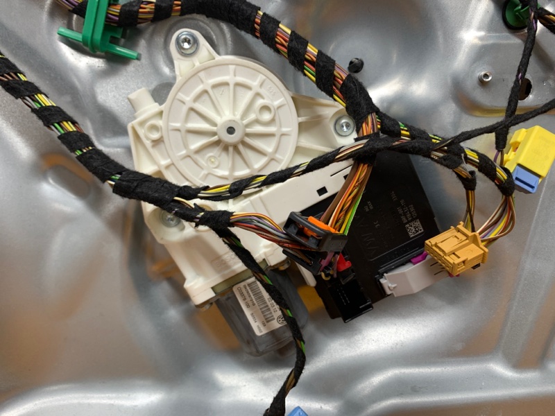 стеклоподъемник, 930 рублей, Красноярск