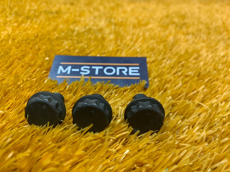 болт гидротрансформатора, 300 рублей, Красноярск