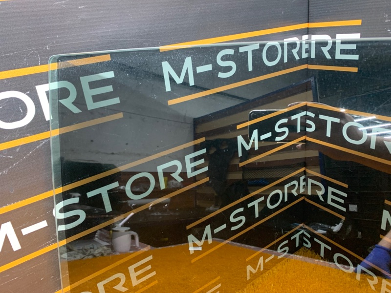 Стекло боковое, 1000 рублей, Красноярск