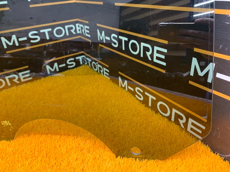 Стекло боковое, 860 рублей, Красноярск