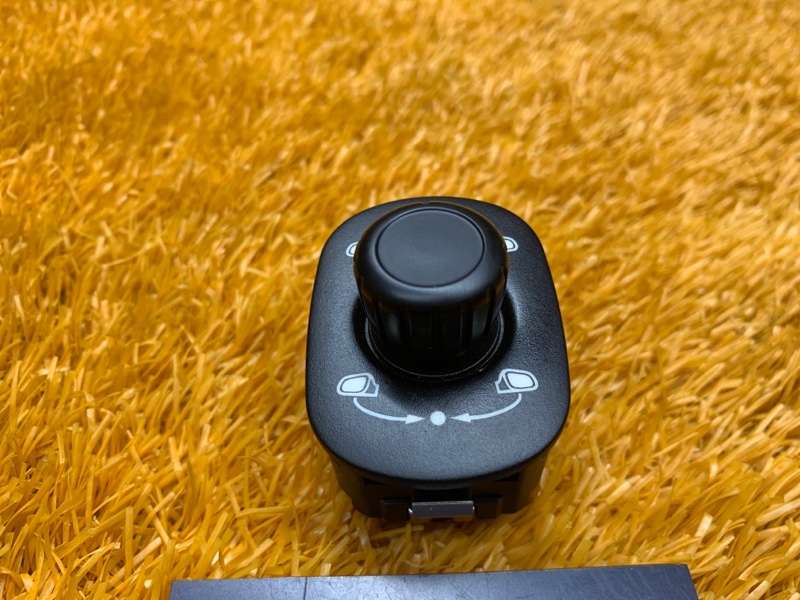 Кнопка регулировки зеркал, 350 рублей, Красноярск