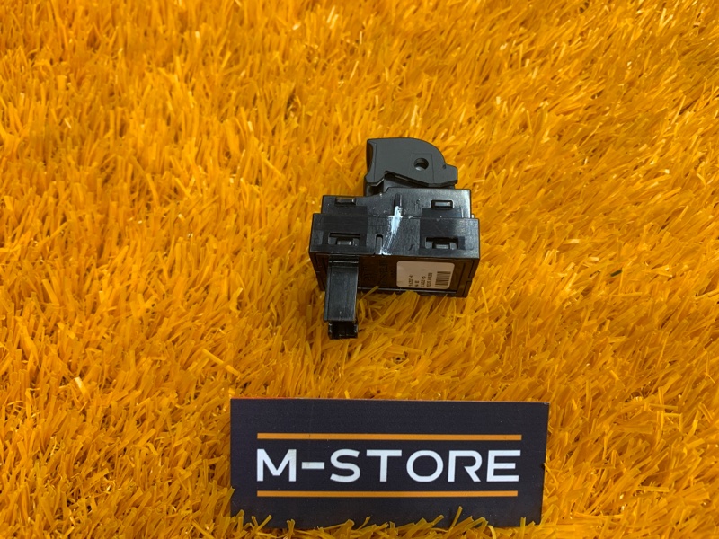 кнопка стеклоподъемника, 200 рублей, Красноярск