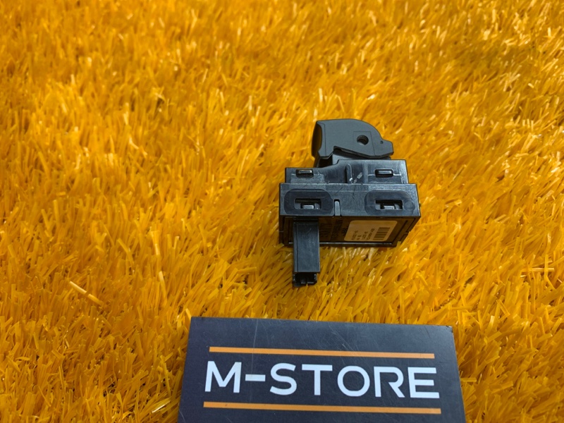 кнопка стеклоподъемника, 200 рублей, Красноярск