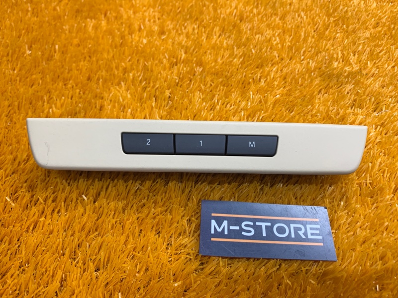 кнопка памяти сидений, 1200 рублей, Красноярск