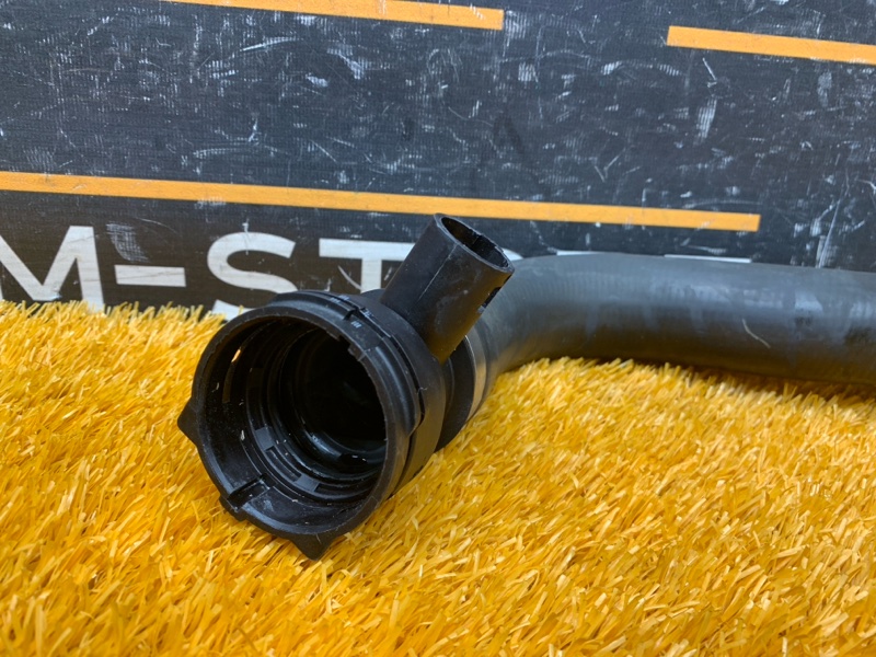 Патрубок радиатора нижний, 500 рублей, Красноярск