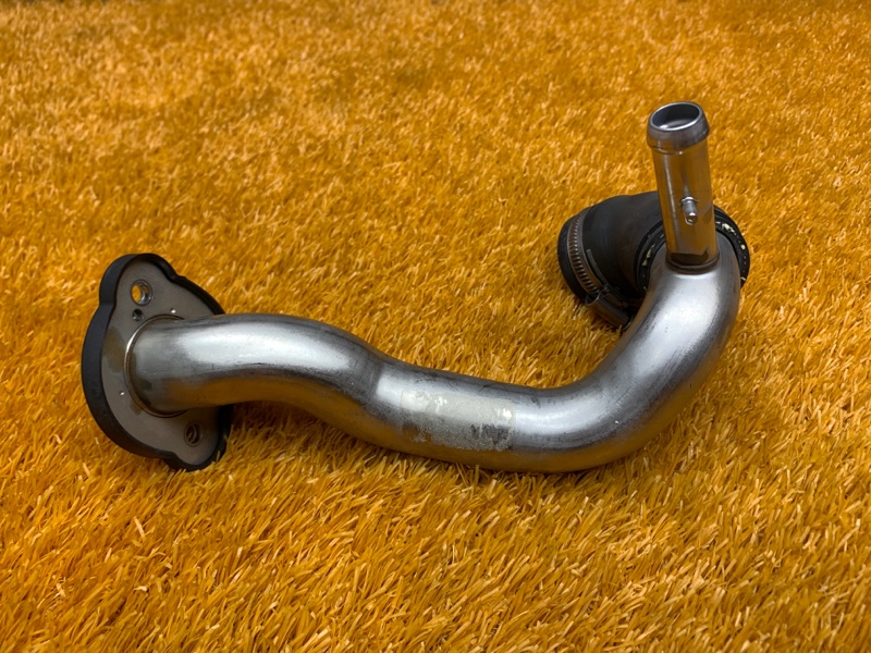 Патрубок системы охлаждения, 200 рублей, Красноярск