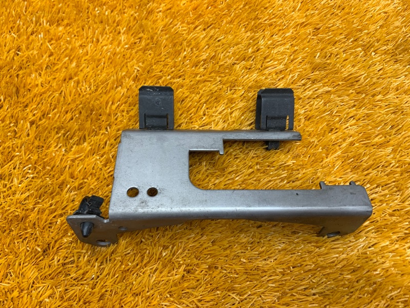 Кронштейн датчика кислорода, 300 рублей, Красноярск