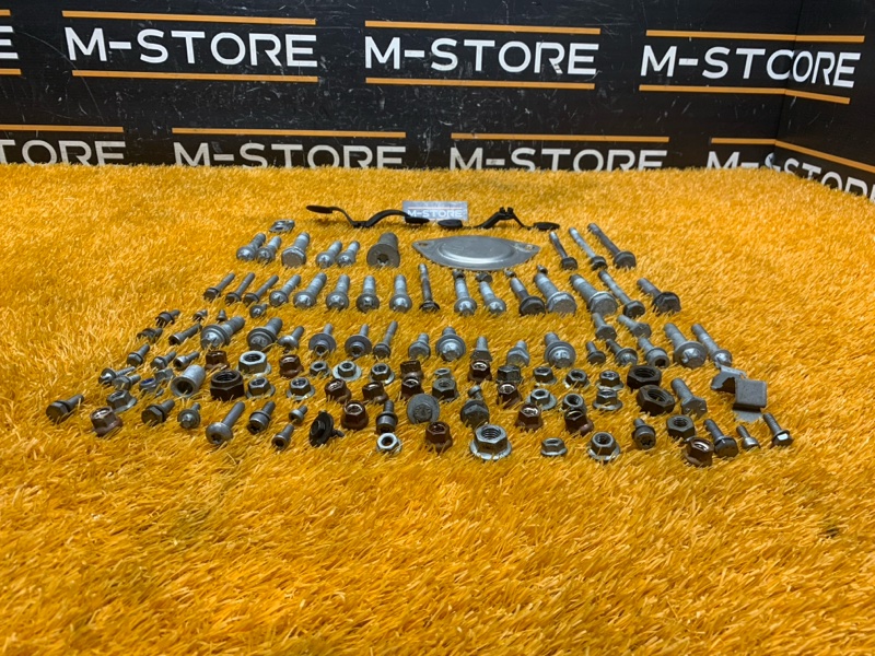 Болты и гайки ДВС, 930 рублей, Красноярск