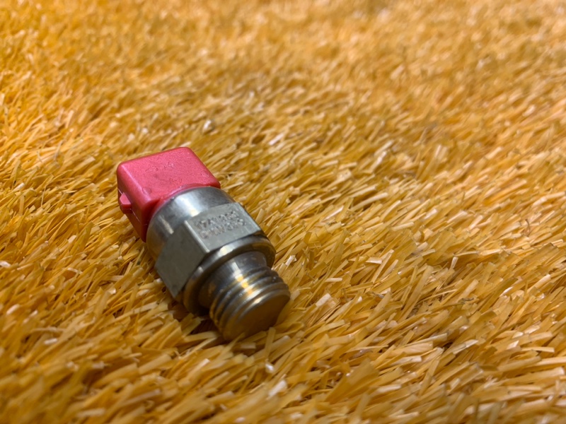 датчик температуры охлаждающей жидкости, 200 рублей, Красноярск