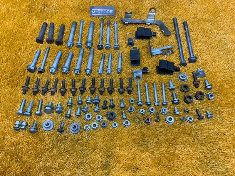 Болты и гайки ДВС, 570 рублей, Красноярск