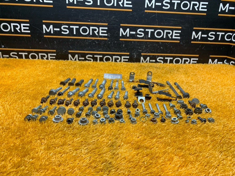 Болты и гайки ДВС, 570 рублей, Красноярск