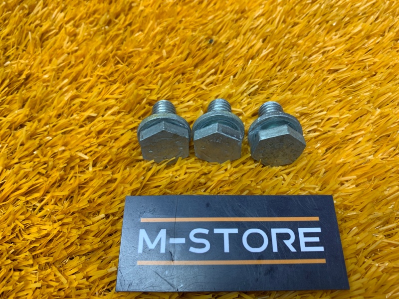 болт гидротрансформатора, 300 рублей, Красноярск