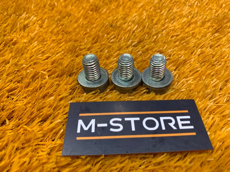 болт гидротрансформатора, 300 рублей, Красноярск