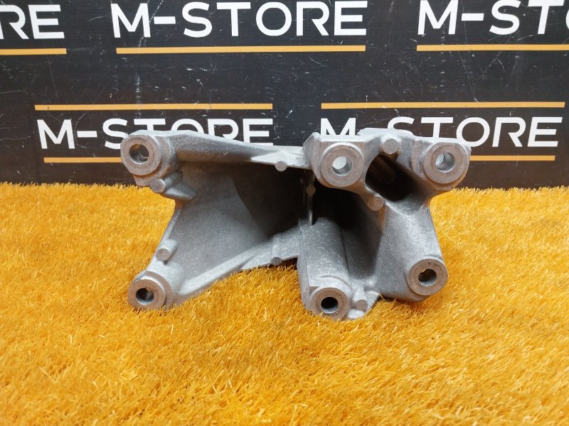 Кронштейн подушки двигателя, 900 рублей, Красноярск