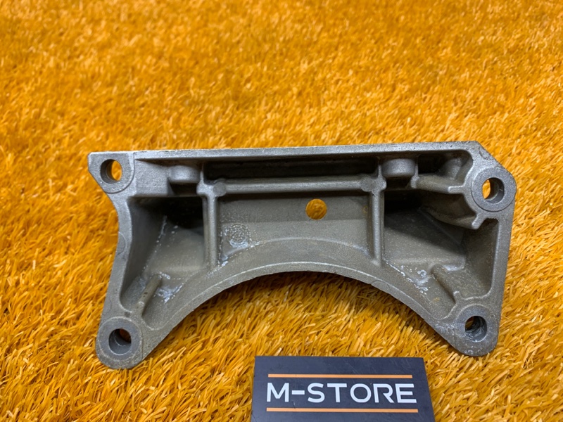 Кронштейн КПП, 280 рублей, Красноярск