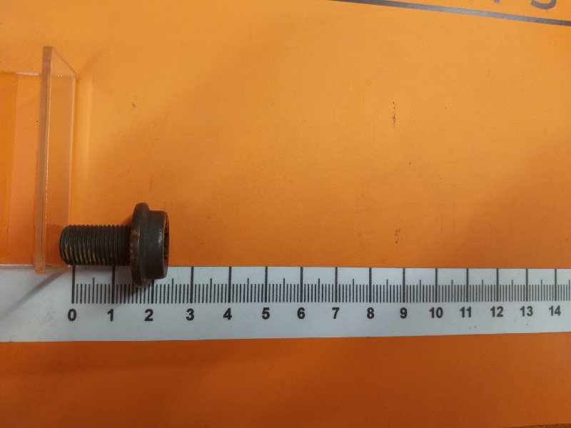 болт гидротрансформатора, 300 рублей, Красноярск