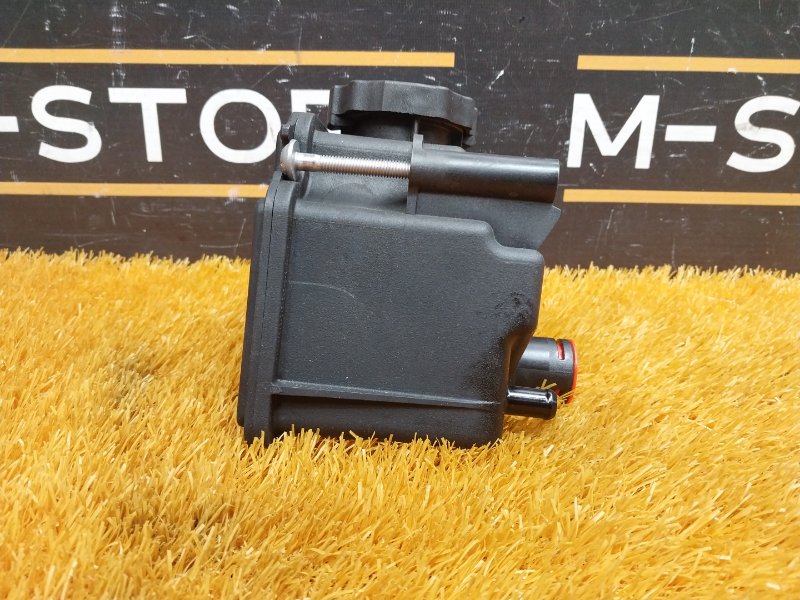 бачок гидроусилителя, 1000 рублей, Красноярск