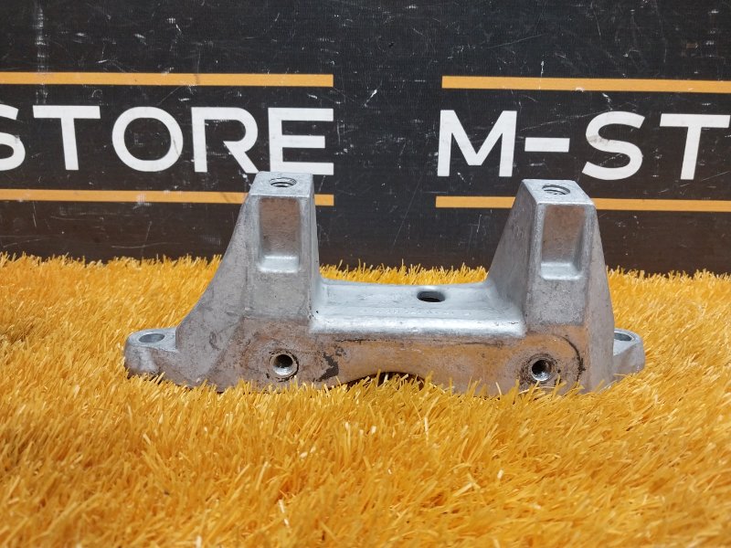 Кронштейн КПП, 380 рублей, Красноярск