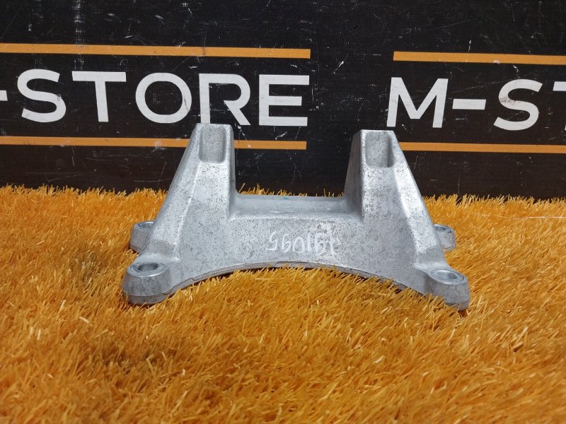 Кронштейн КПП, 380 рублей, Красноярск