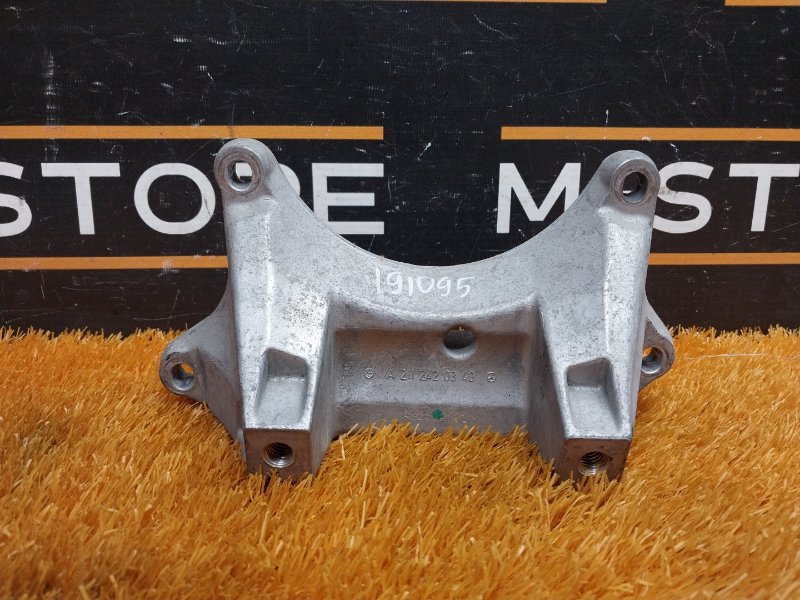 Кронштейн КПП, 380 рублей, Красноярск