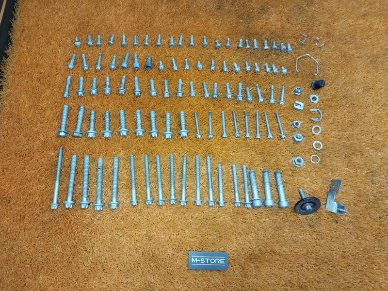 Болты и гайки ДВС, 930 рублей, Красноярск