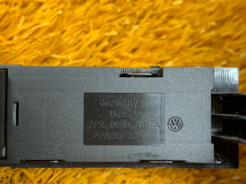 кнопка памяти сидений, 700 рублей, Красноярск