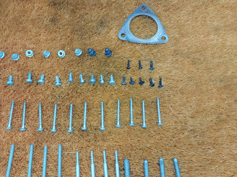 Болты и гайки ДВС, 750 рублей, Красноярск