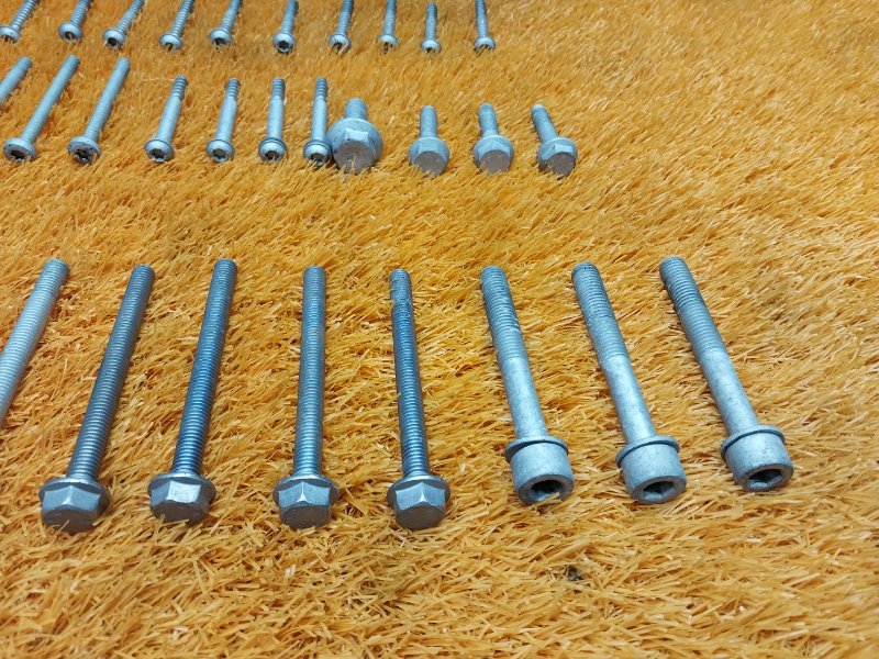 Болты и гайки ДВС, 750 рублей, Красноярск