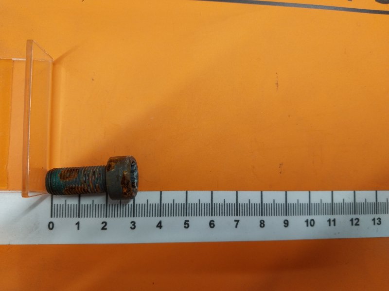 Болт маховика, 380 рублей, Красноярск