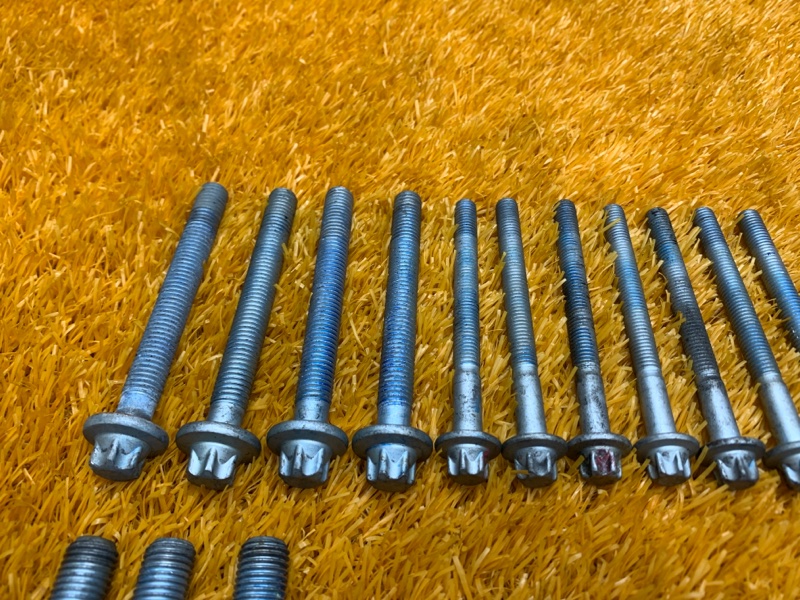 Болты и гайки ДВС, 930 рублей, Красноярск