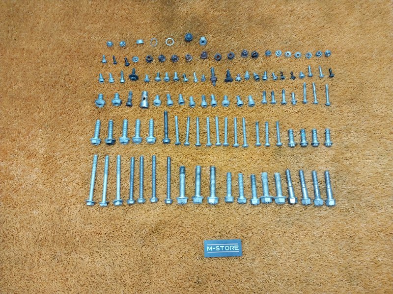 Болты и гайки ДВС, 570 рублей, Красноярск