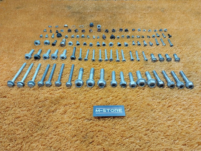 Болты и гайки ДВС, 570 рублей, Красноярск