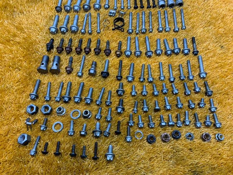 Болты и гайки ДВС, 750 рублей, Красноярск