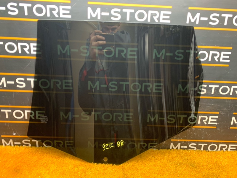 Стекло боковое, 1920 рублей, Красноярск