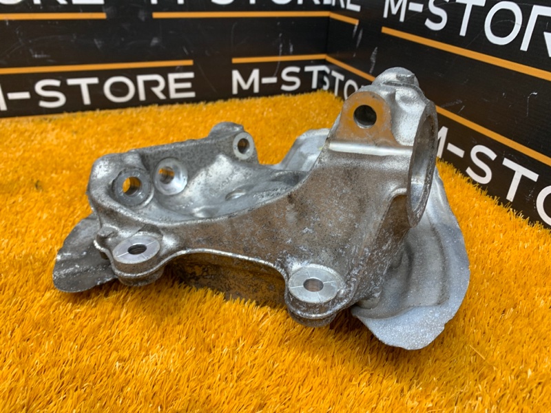 кулак поворотный, 5000 рублей, Красноярск