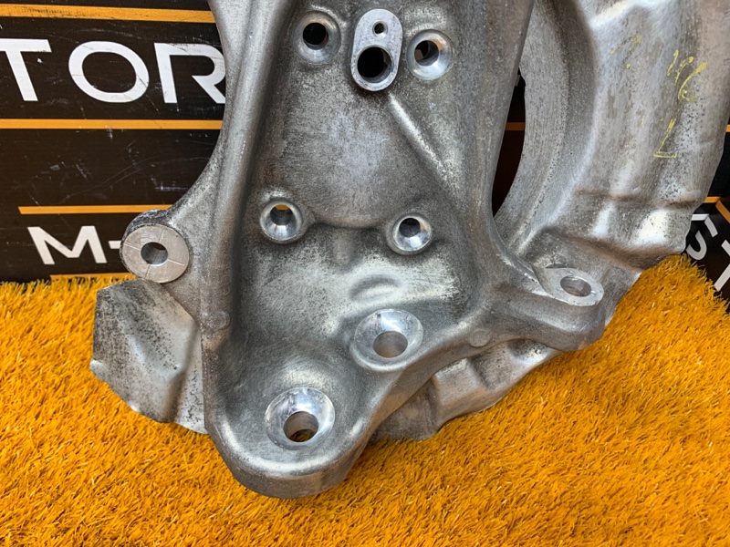 кулак поворотный, 1300 рублей, Красноярск