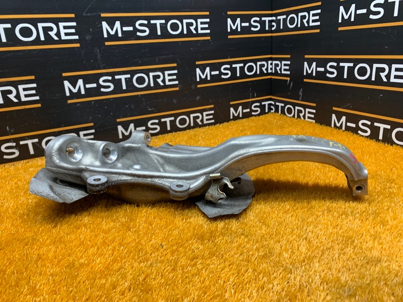 кулак поворотный, 1300 рублей, Красноярск