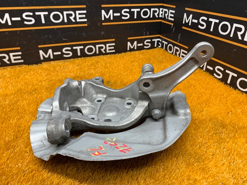 кулак поворотный, 1000 рублей, Красноярск