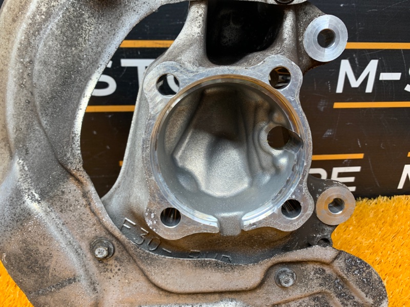 кулак поворотный, 5000 рублей, Красноярск