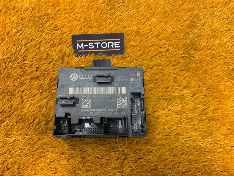 Блок управления дверью, 1000 рублей, Красноярск