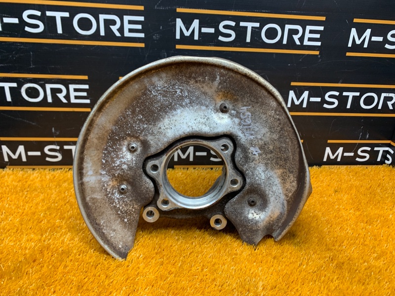 кулак поворотный, 1400 рублей, Красноярск