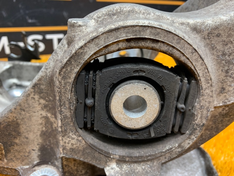 кулак поворотный, 1400 рублей, Красноярск