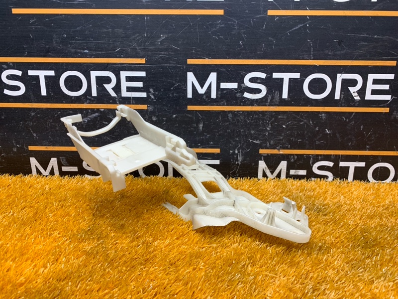 Кронштейн замка двери, 630 рублей, Красноярск