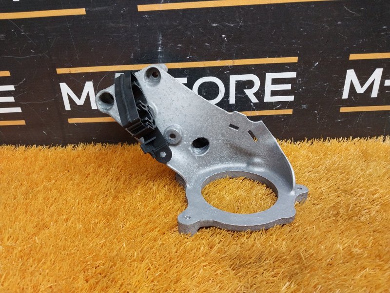 кронштейн насоса продувки катализатора, 340 рублей, Красноярск