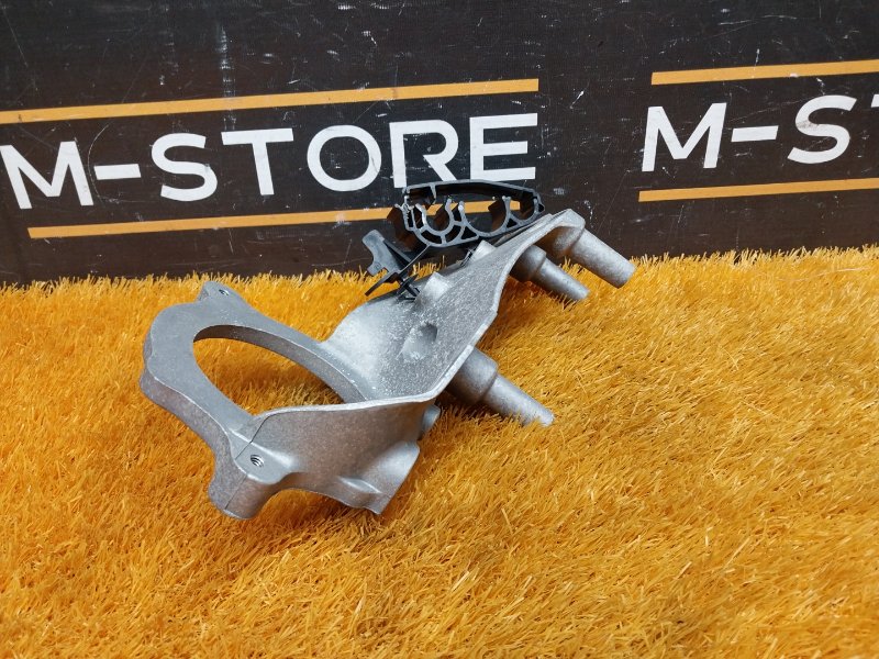 кронштейн насоса продувки катализатора, 340 рублей, Красноярск