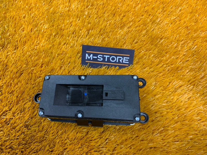 Блок управления стеклоподъемниками, 1000 рублей, Красноярск